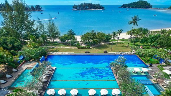 Malaysia's Top Resort with Daily Free-Flowing Sparkling Breakfast