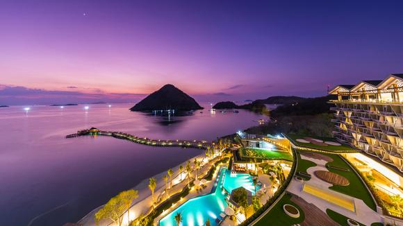 Five-Star Beachfront Luxury on Indonesia’s Hidden Gem