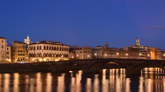 Heritage Luxury Suites in the Heart of Florence with Daily Breakfast