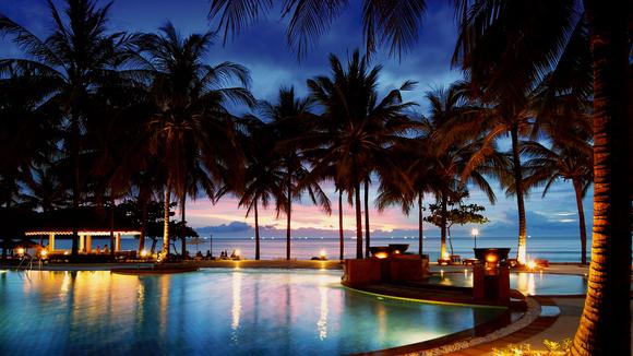 Five-Star Best-Selling Phuket Resort with All-Inclusive Dining