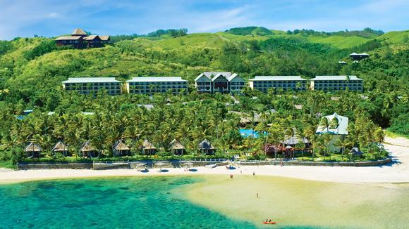 Family-Friendly Fiji Beachfront Luxury with Daily Breakfast