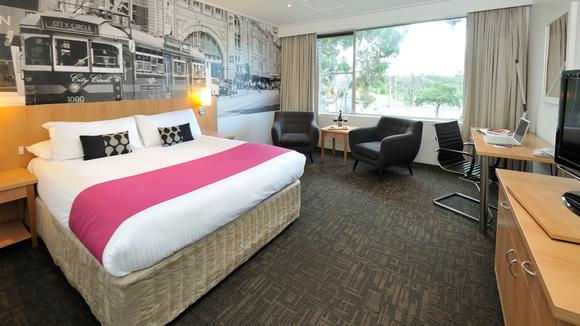 Stylish North Melbourne Stay with Room Upgrade & Daily À La Carte Breakfast