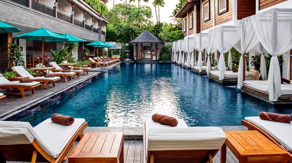 Tranquil Legian Luxury near Double Six Beach with Daily Breakfast, Daily Cocktails & Roundtrip Airport Transfers