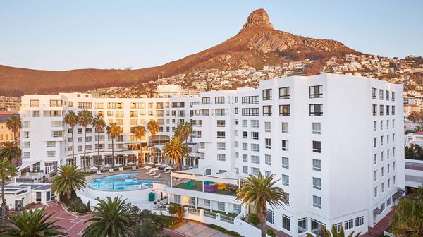 Top-Rated Bantry Bay Escape near Beachfront in the Heart of Cape Town