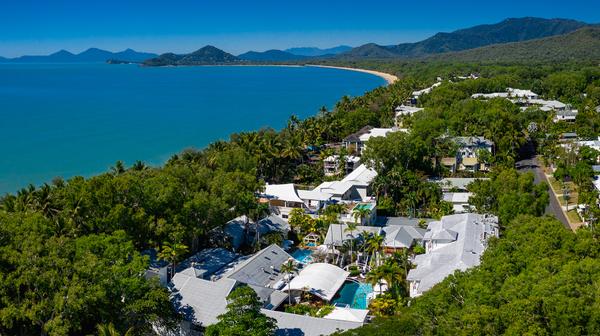 Palm Cove Award-Winning Boutique Beachfront Hotel 