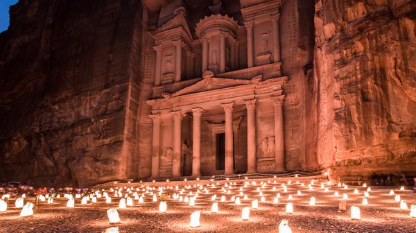 Jordan: 8-Day Luxury Small-Group Tour with Five-Star Stays, Wadi Rum Glamping, Dead Sea Swim & Petra Night Visit