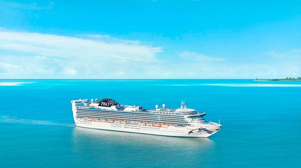 Great Barrier Reef: 7-Night P&O Far North Queensland Cruise with All-Inclusive Meals, Entertainment & Pre-Cruise Brisbane Accommodation