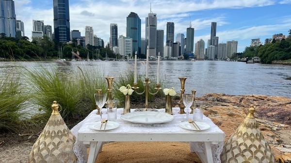 Brisbane: 1.5-Hour Intimate Picnic Experience for Two with Gourmet Hamper, Bespoke Styling & Handpicked Location