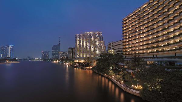 Award-Winning Shangri-La Bangkok Riverside Luxury with Massages, Daily Breakfast & Nightly Cocktails