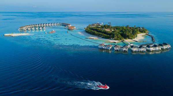Maldives Private Island Villas with All-Inclusive Daily Dining, Unlimited Cocktails & Roundtrip Malé Seaplane Transfers