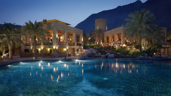 Five-Star Oman Pool Suite Retreat with Private Beach, Three Restaurants & Award-Winning Spa 