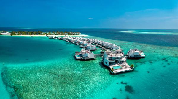 All-Villa Jumeirah Maldives Luxury with Private Butler Service