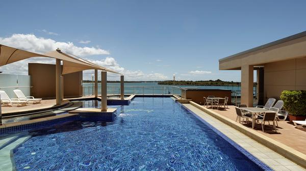 Waterfront Port Macquarie Escape with Infinity Pool