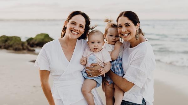 Hobart: One-Hour Mother's Day Photoshoot for up to Eight People