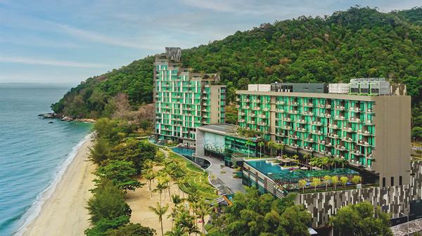 Malaysia Five-Star Beachfront Escape in the Heart of Penang