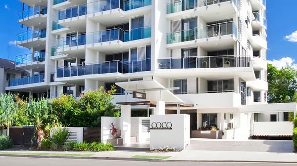 Sunshine Coast Self-Contained Mooloolaba Apartments Steps from the Beach