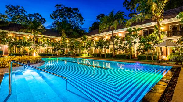 Boutique Cambodia Escape near Angkor Wat with Five Restaurants & Bars