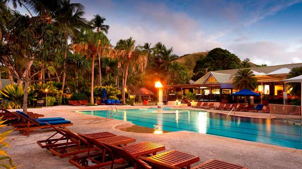 Fiji Coral Coast Traditional Bures with Daily Breakfast, Nightly Drinks & Massages