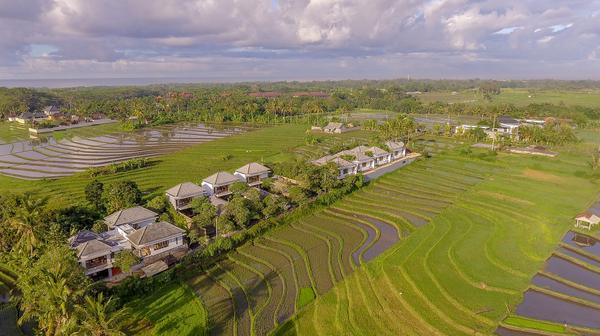 Bali Private Pool Villas near Ultra-Cool Canggu with Massages, Daily Breakfast & Cocktails