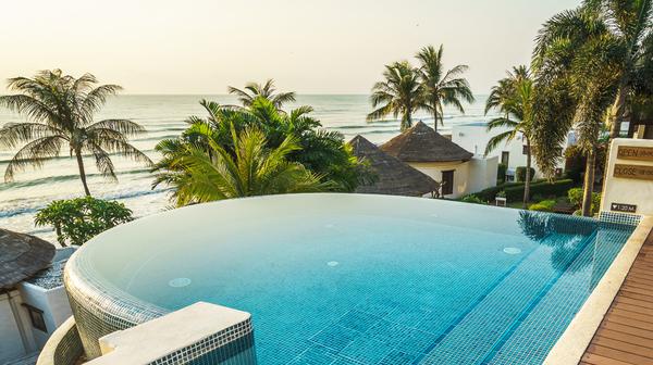 Award-Winning Hua Hin Luxury with Unlimited Spa Treatments & Nightly Free-Flow Cocktails