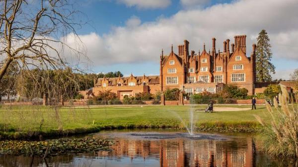 Norfolk Countryside Spa & Golf Hotel set in 150 Acres of Woodland