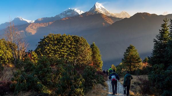 Nepal 2023/2024: 14-Day Small-Group Trekking Tour from Kathmandu with Whitewater Rafting & Jungle Safari