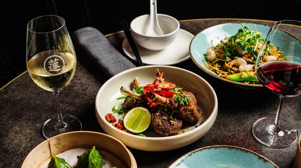 Sydney: Bespoke Eight-Course Shanghai Banquet for Two with Sommelier Wine Carafe