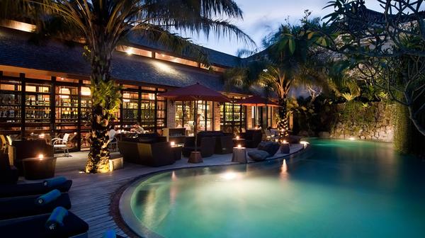 Romantic Bali Pool Villas with Cooking Class, Daily Breakfast & Nightly Cocktails