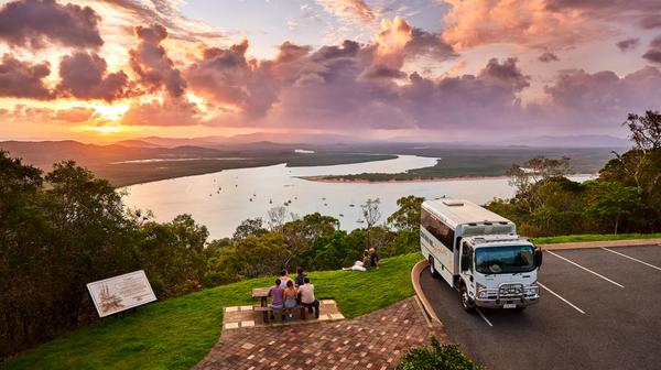 Tropical North Queensland: 3-Day Small-Group Cairns to Cooktown Tour with Daintree River Cruise & Bloomfield Track