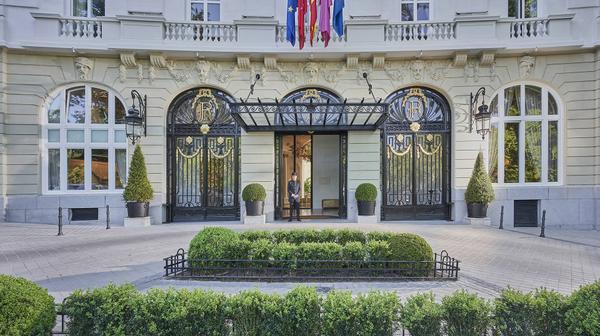 Five-Star Madrid Palace Glamour in the Heart of the Golden Triangle of Art