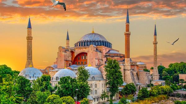Turkey: 11-Day Luxury Small-Group Tour from Istanbul to Cappadocia with Gallipoli Visit & Bosphorus Cruise
