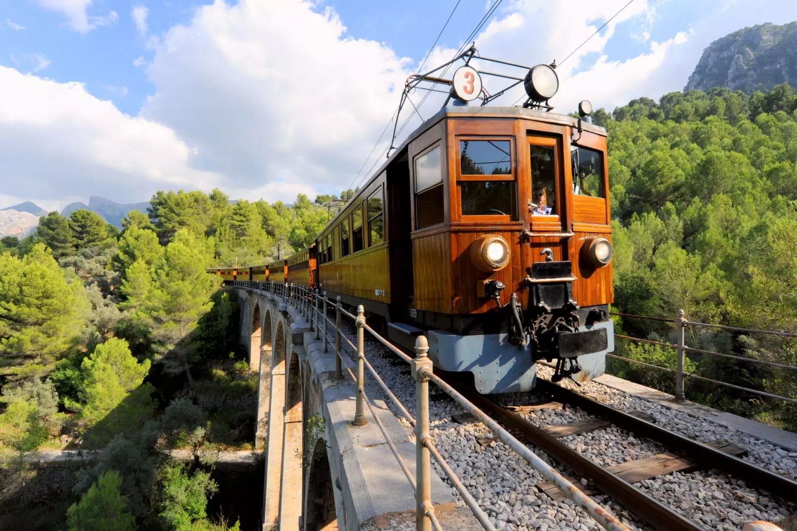 From Palma to Port Soller with the legendary Soller Train