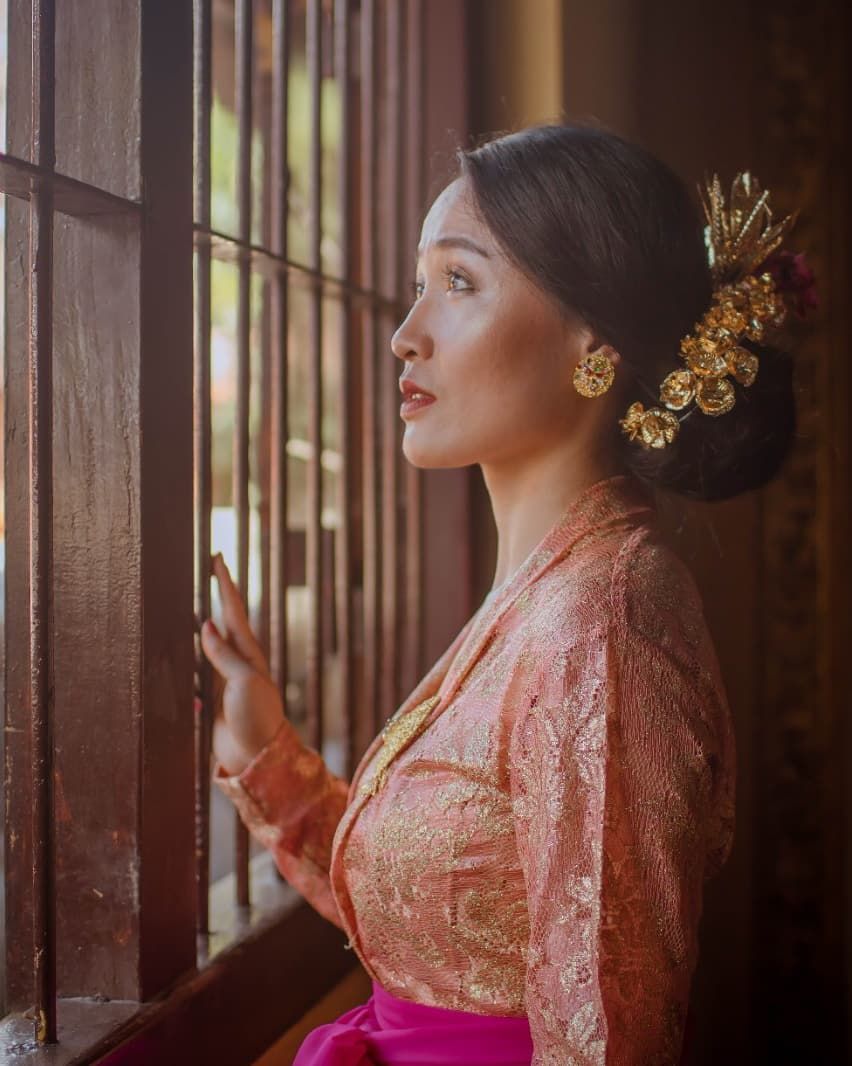Balinese Costume Experience And Photoshoot in Bali 