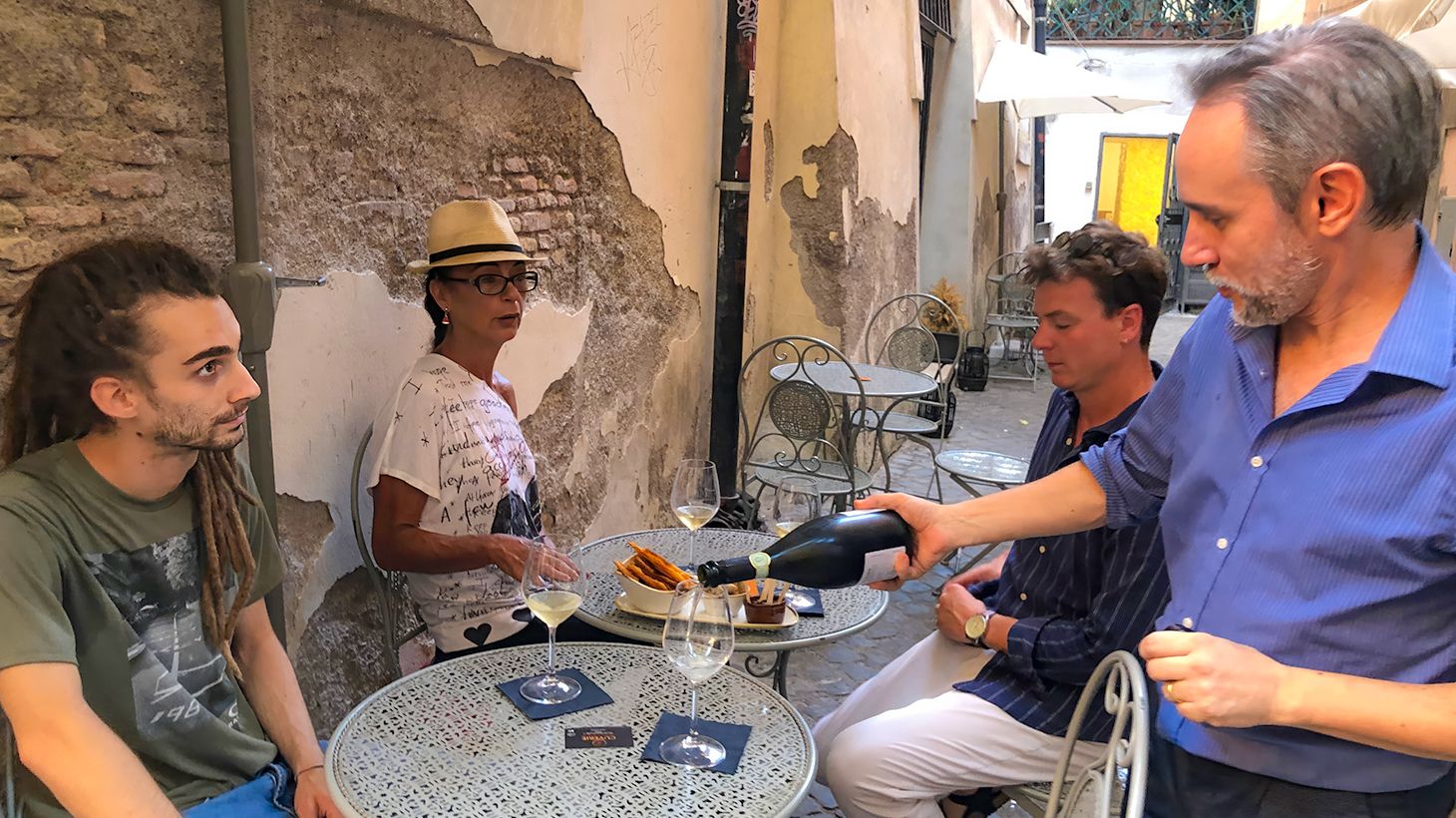 3,5-stündige geführte kulinarische Abendtour durch Trastevere mit Speisen- und Weinverkostungen 3