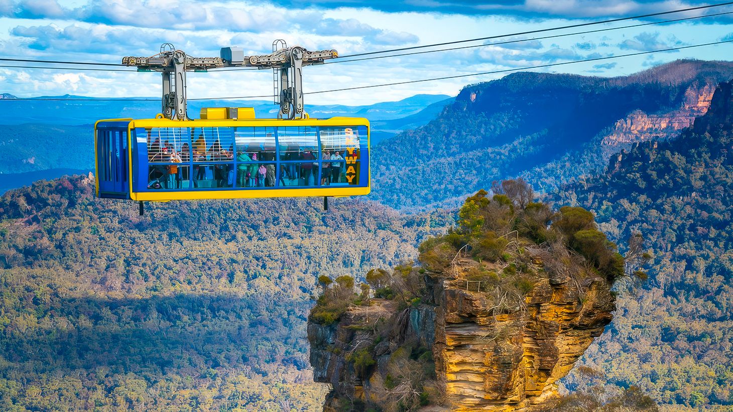 Full-Day Ultimate Blue Mountains Tour with Lunch, Scenic World Rides, Zoo Entry & More