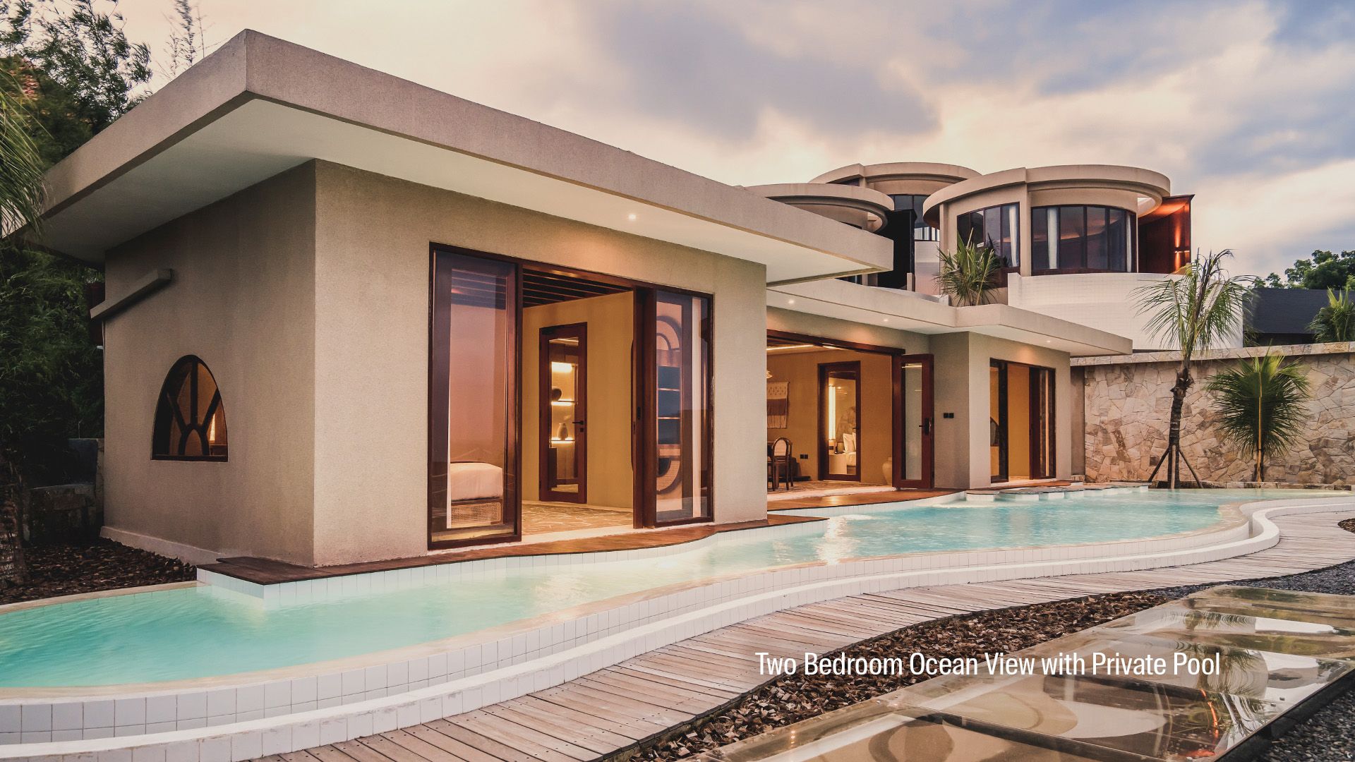 Grand Opening: Uluwatu Boutique Suites & Villas with Daily Breakfast, Dinner & Free-Flow Cocktail Hour