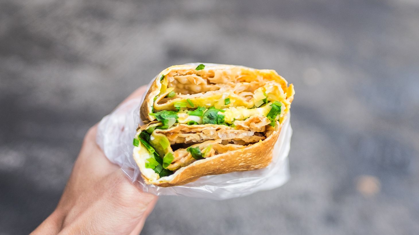 3.5-Hour Guided Shoreditch Food Tour with the Famous Apple Crumble & Fish & Chips Tastings 5
