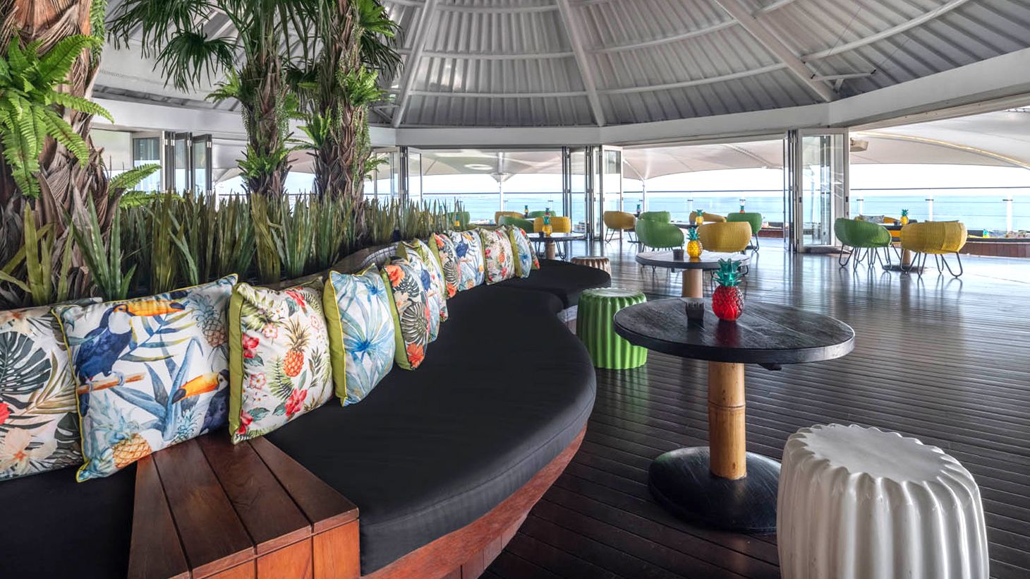 Rooftop Buffet Breakfast at Double Six Rooftop Sunset Bar for Two 3