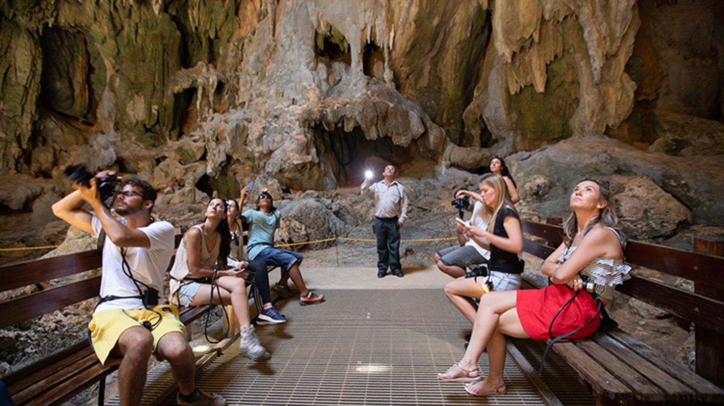Full-Day Chillagoe Caves & Outback Safari from Cairns with Ancient Cave Tour, Aboriginal Rock Art, Outback Pub Lunch & Granite Gorge Wallabies