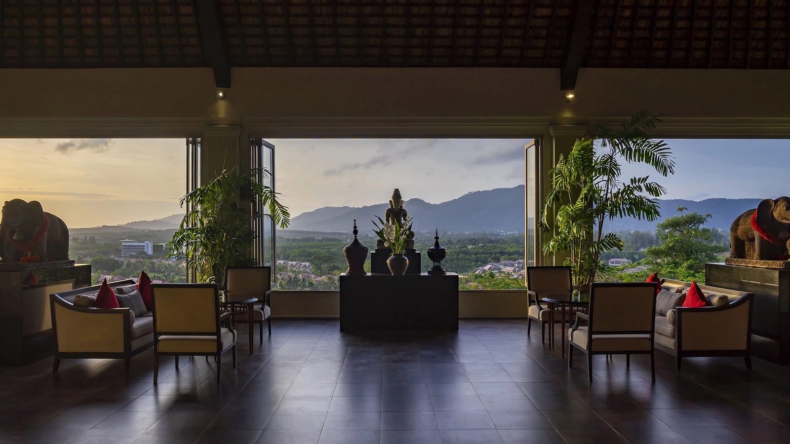 더 파빌리온 푸켓 7박 숙박권 The Pavilions Phuket