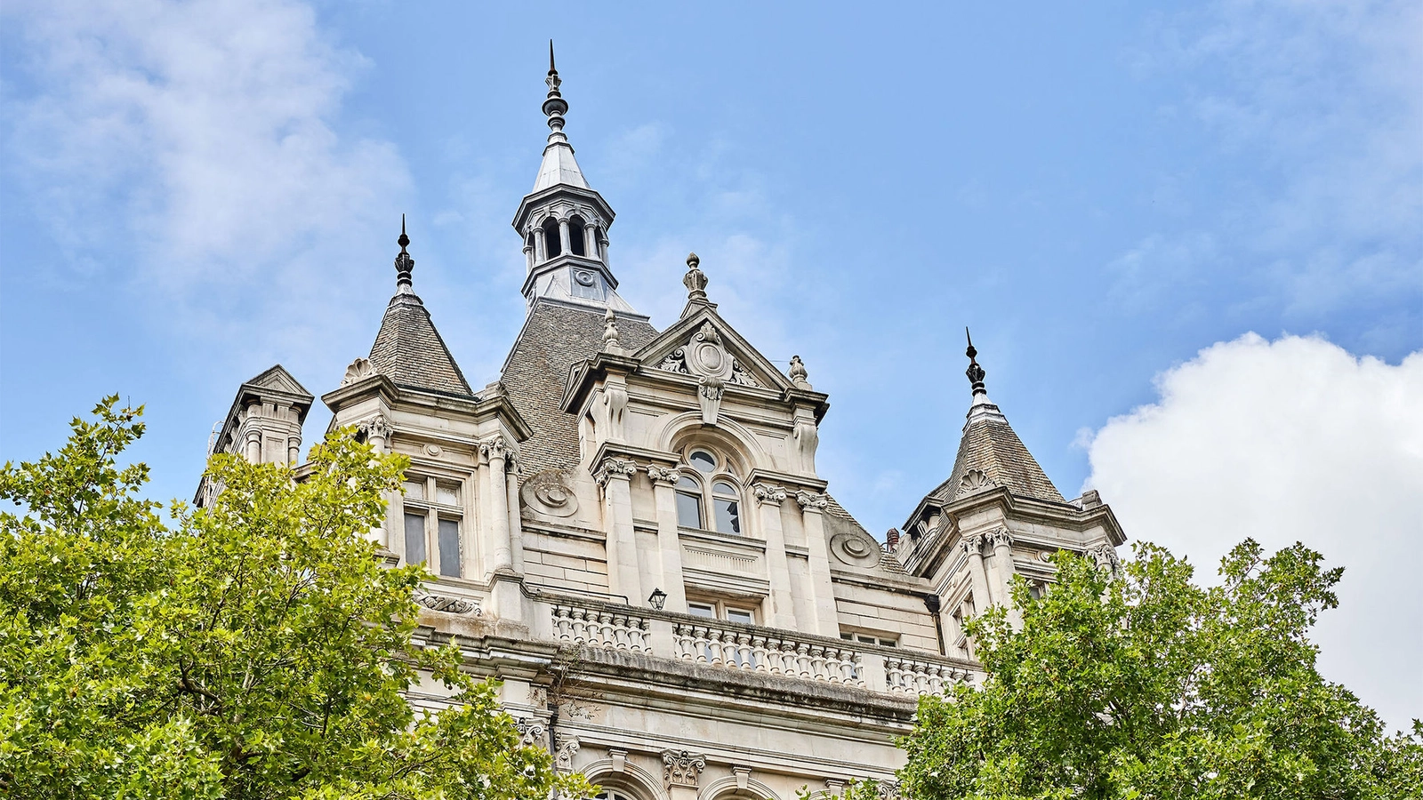 더 로얄 호스가드 3박 숙박권 The Royal Horseguards Hotel