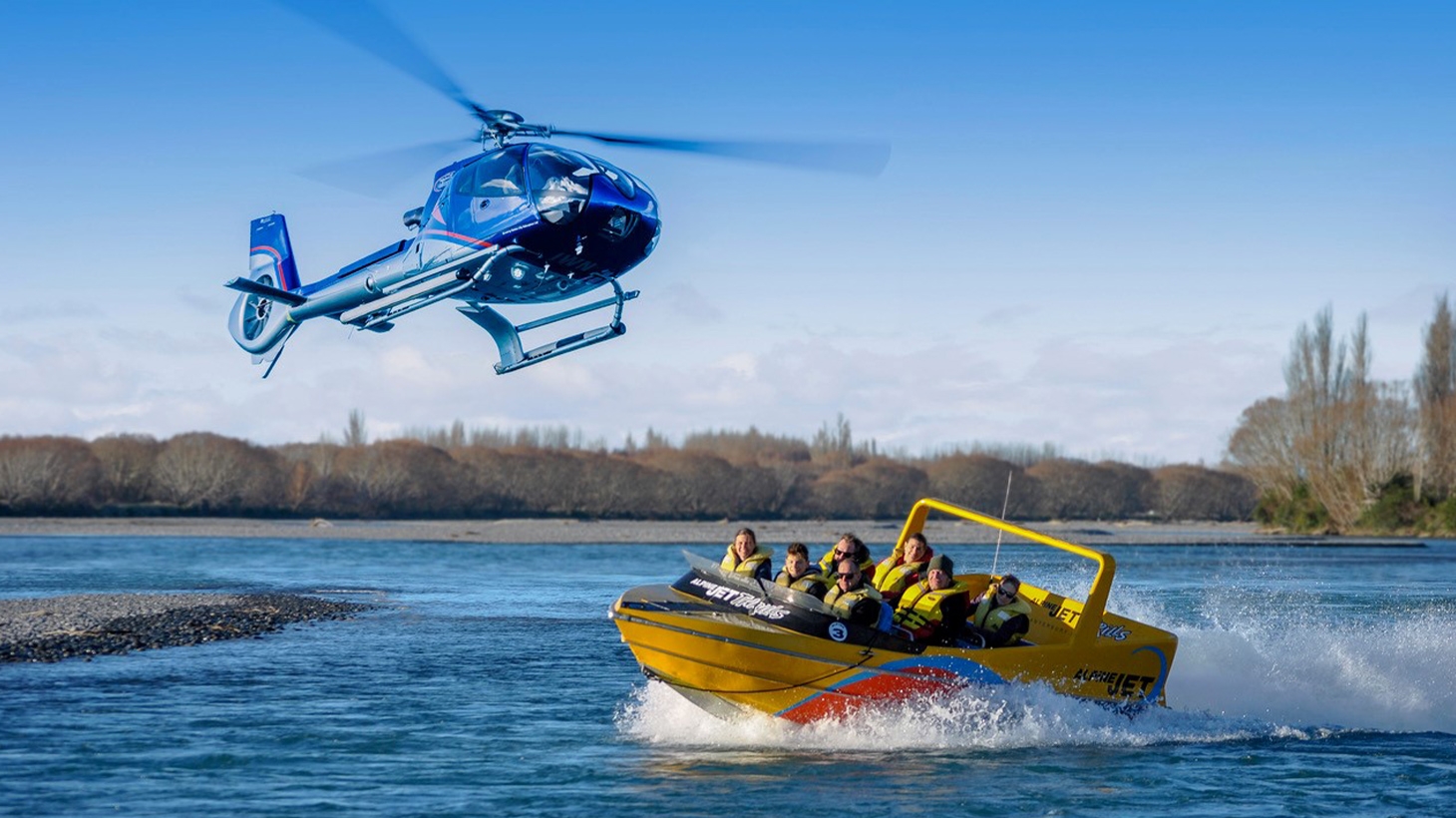 Christchurch: Helicopter Flight Experiences with JetBoat River Adventure