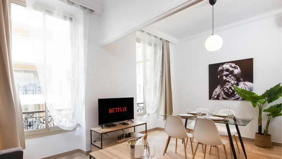 1mn Monaco - Hypercentre - Appartement renove - BQ, Beausoleil, France