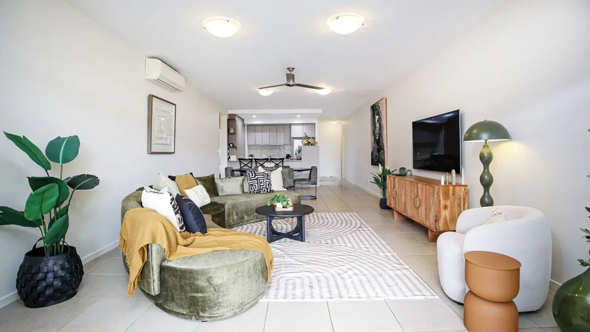 Luxury Cairns Stay with Pool and BBQ, Cairns, Australia