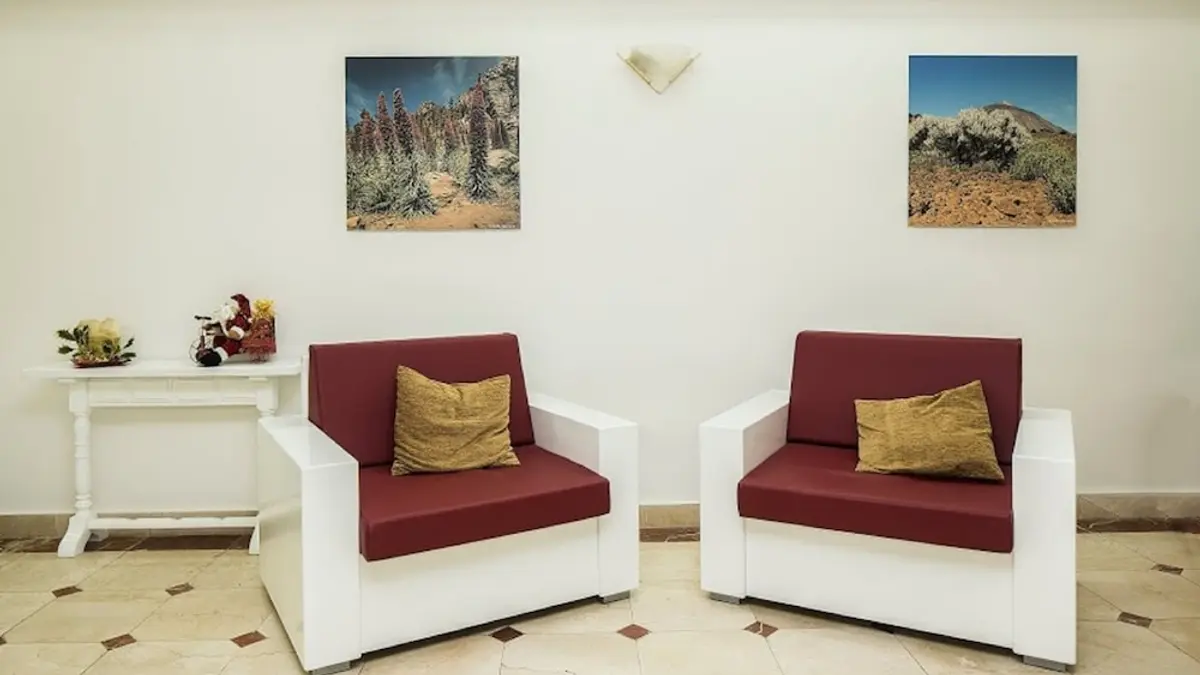 Coral Los Alisios, Arona, Spain