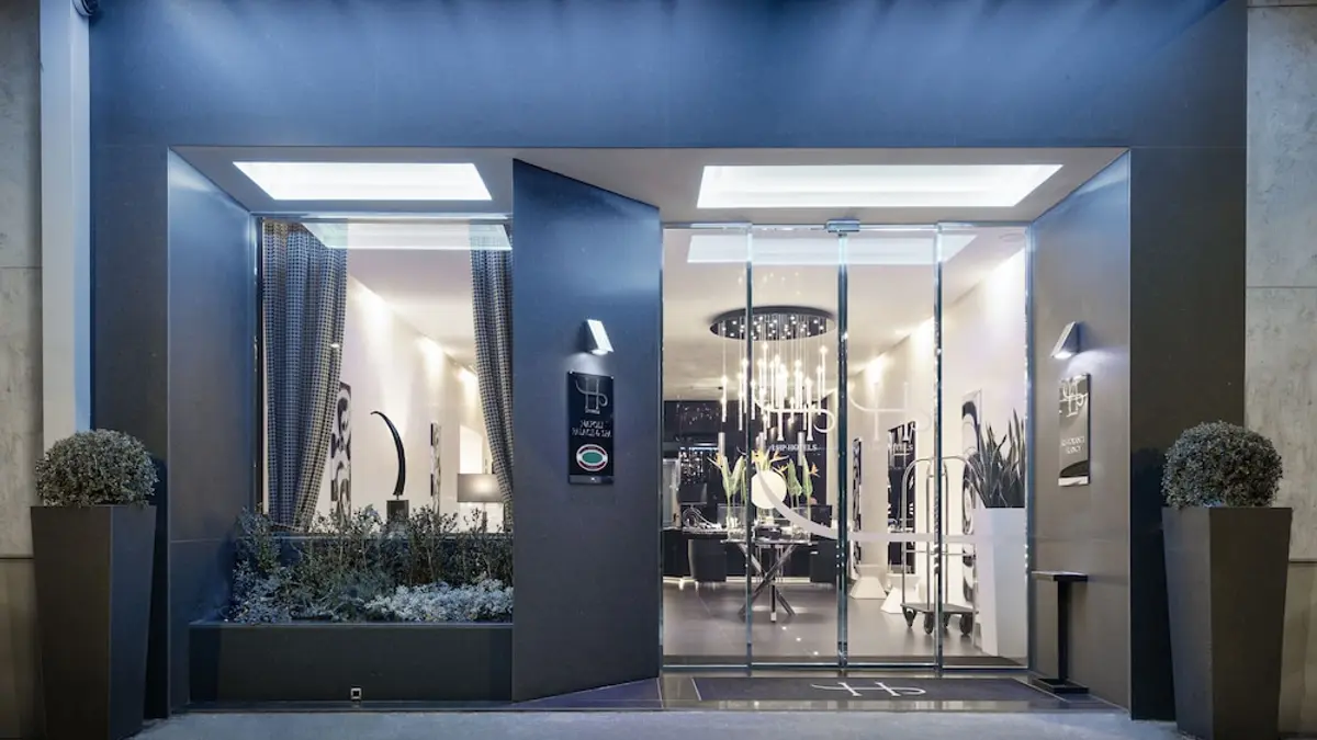 LHP Napoli Palace & spa, Naples, Italy