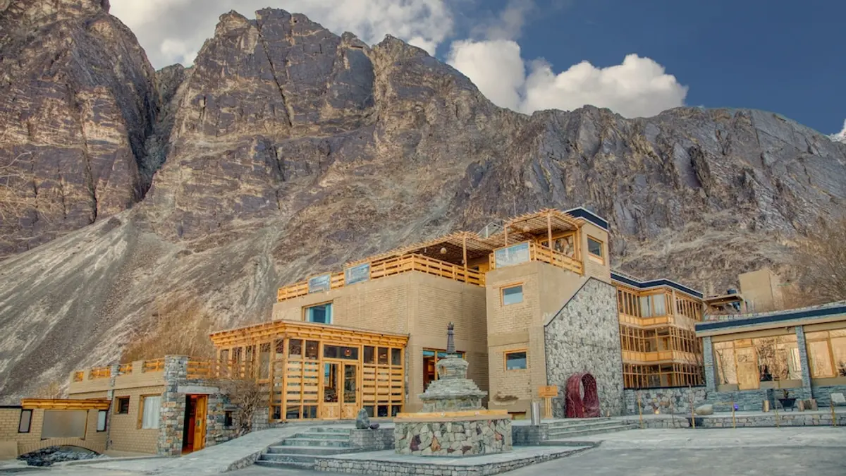 Stone Hedge Hotel - Hunder, Leh, India