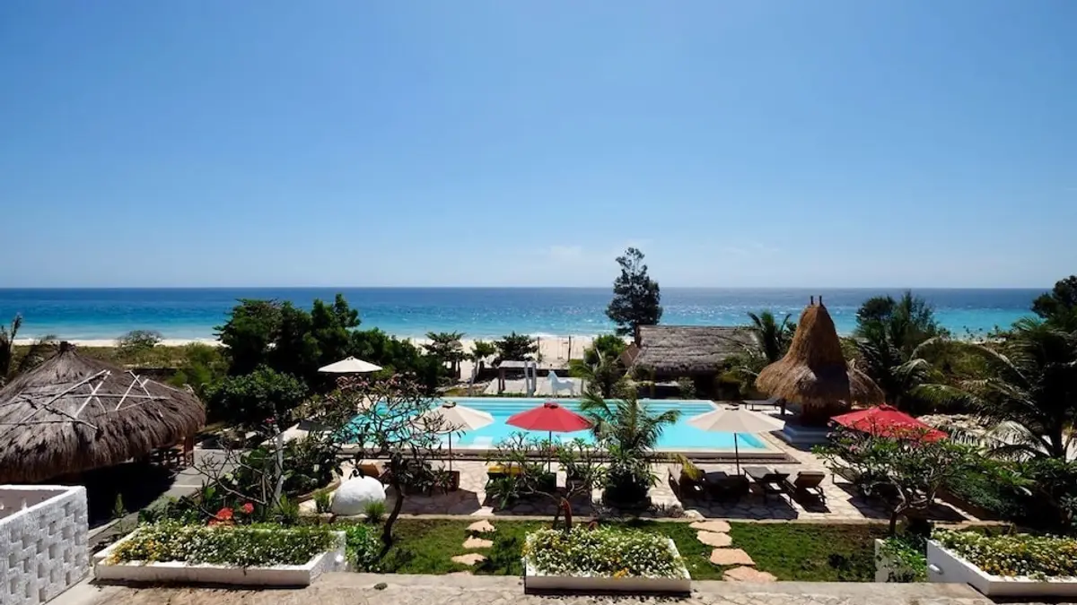 Mario Hotel and Cafe, Tambolaka, Indonesia