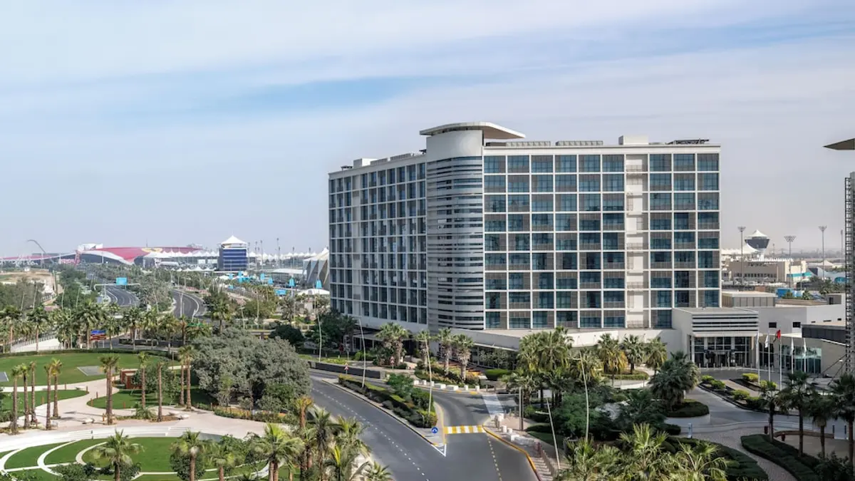 Yas Plaza Marina, Abu Dhabi, United Arab Emirates