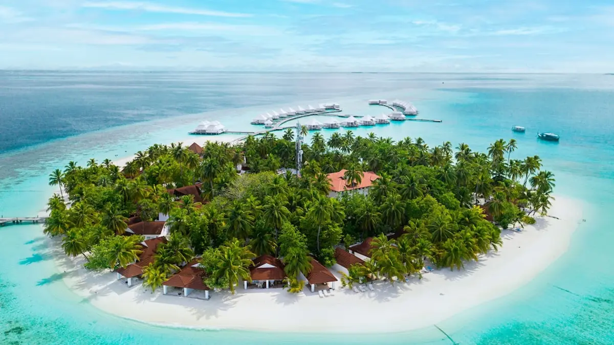 Diamonds Athuruga Maldives Resort & Spa, Athuruga Island, Maldives
